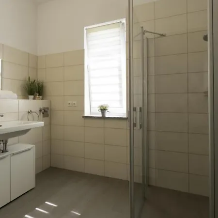 Hafen 12-2 Stilvolle Ferienwohnung Am Stadthafen Röbel